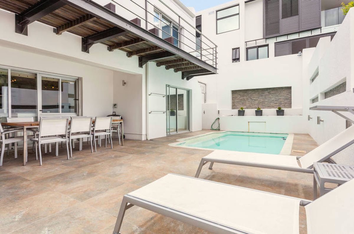 Luxury Self Catering Accommodation Tamboerskloof Cape Town