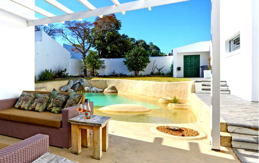 Baalen Close East Lake Island Muizenberg