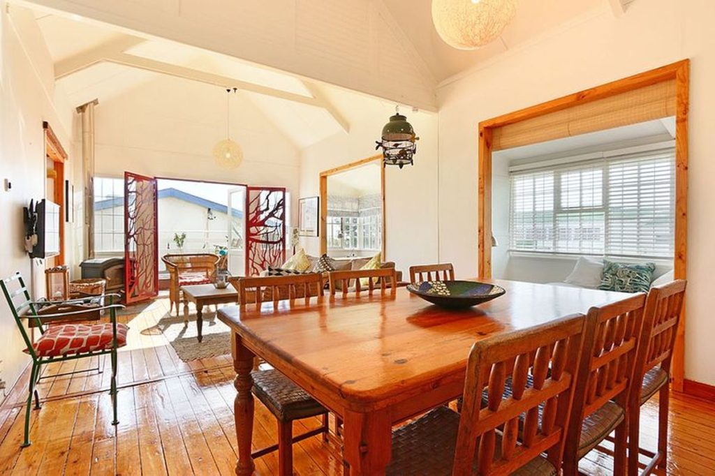 Simonstown Two Bedroom Self Catering Holiday Cottage