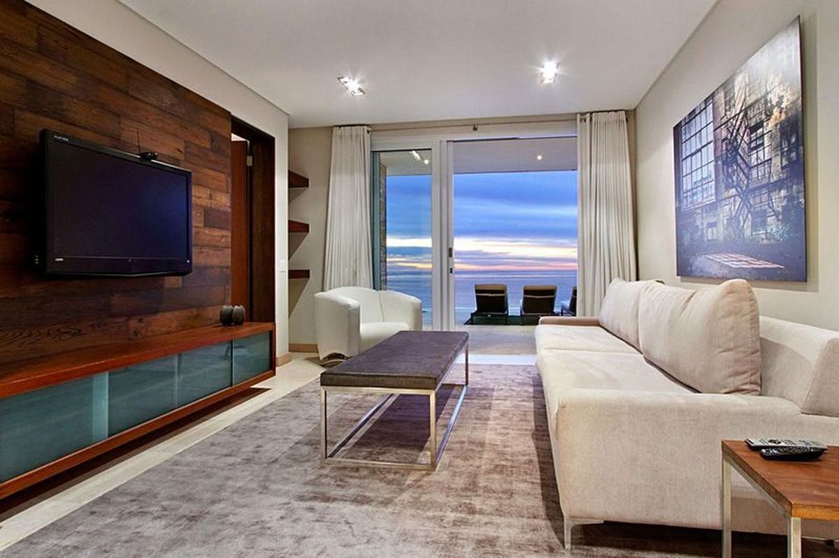 Five Bedroom Self Catering Home Camps Bay