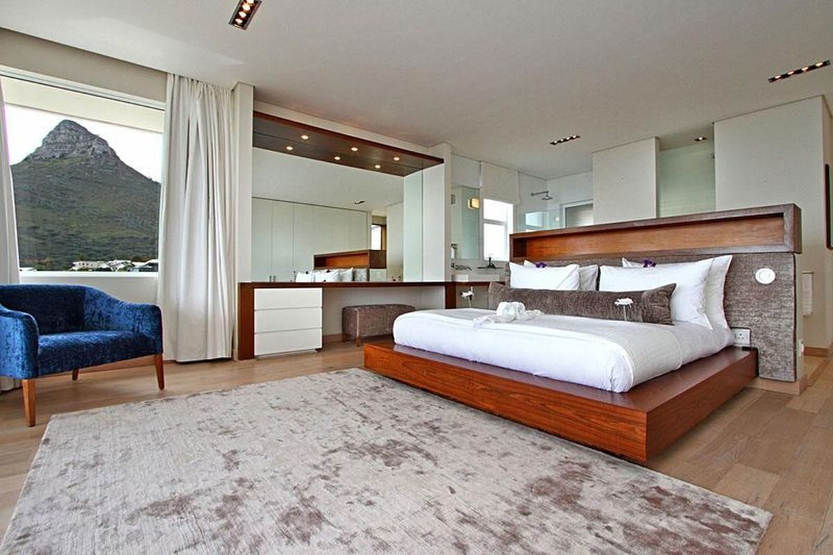 Five Bedroom Self Catering Home Camps Bay