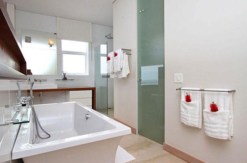 Five Bedroom Self Catering Home Camps Bay