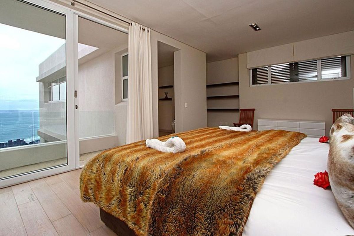 Five Bedroom Self Catering Home Camps Bay