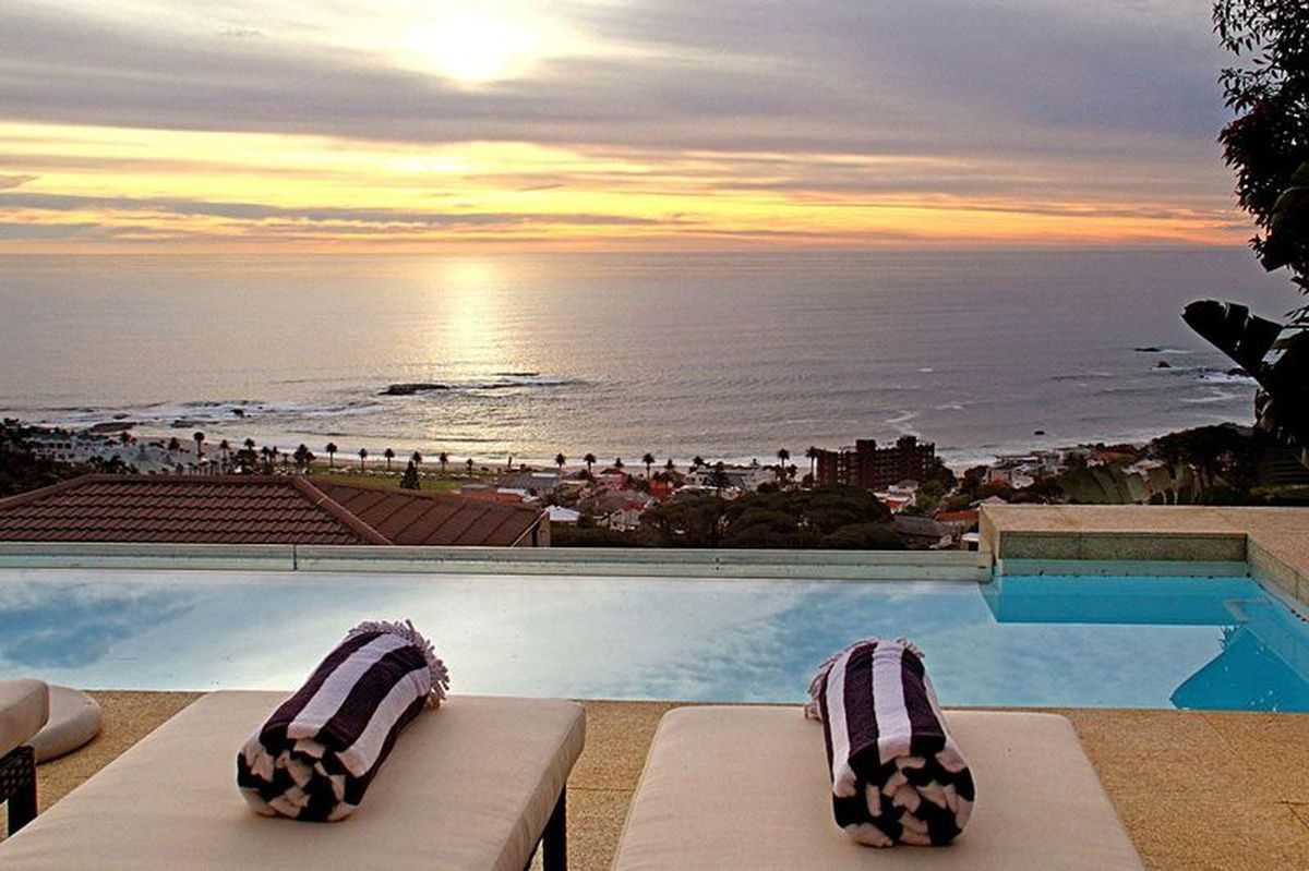 Five Bedroom Self Catering Home Camps Bay