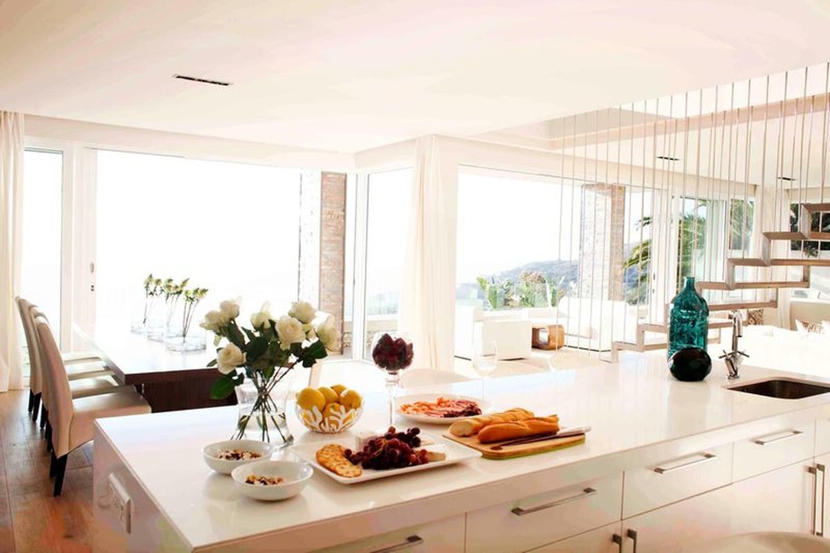 Five Bedroom Self Catering Home Camps Bay
