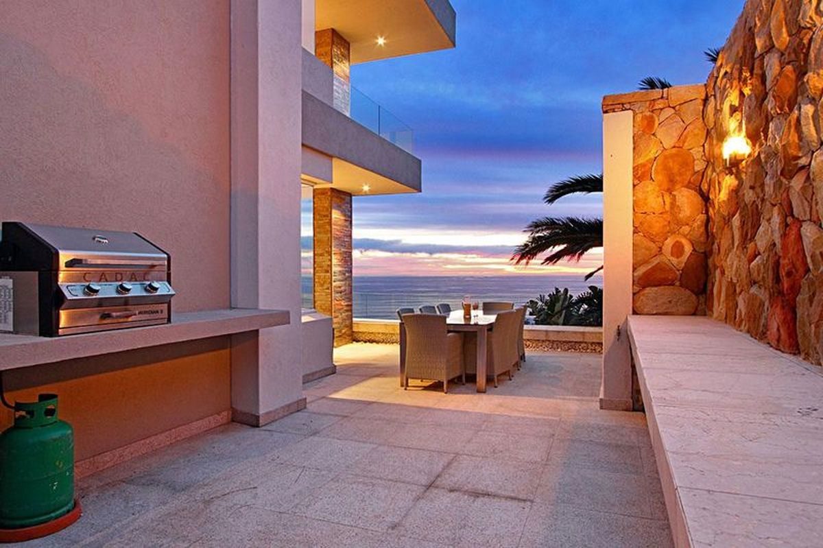 Five Bedroom Self Catering Home Camps Bay