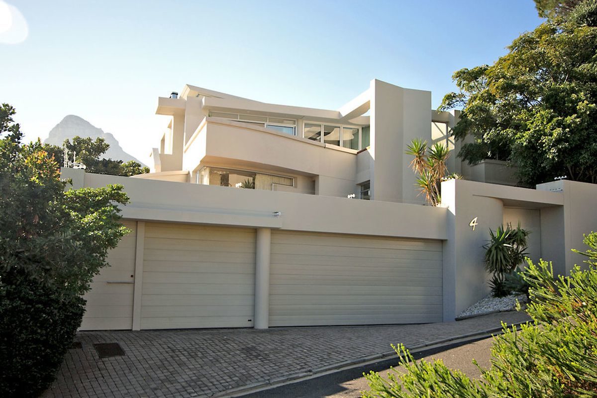 Two Bedroom Luxury Self Catering Villa Cape Town
