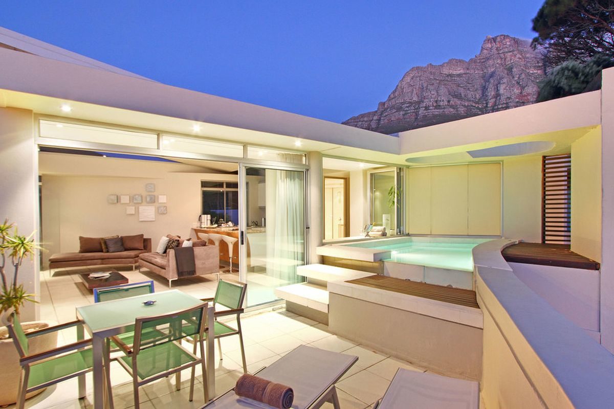 Two Bedroom Luxury Self Catering Villa Cape Town