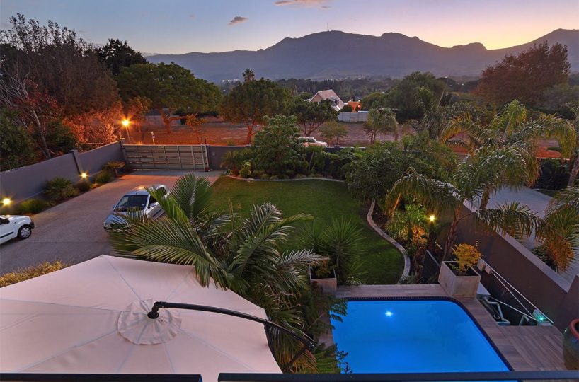 Cape Town Constantia 4 Bedroom Holiday Home