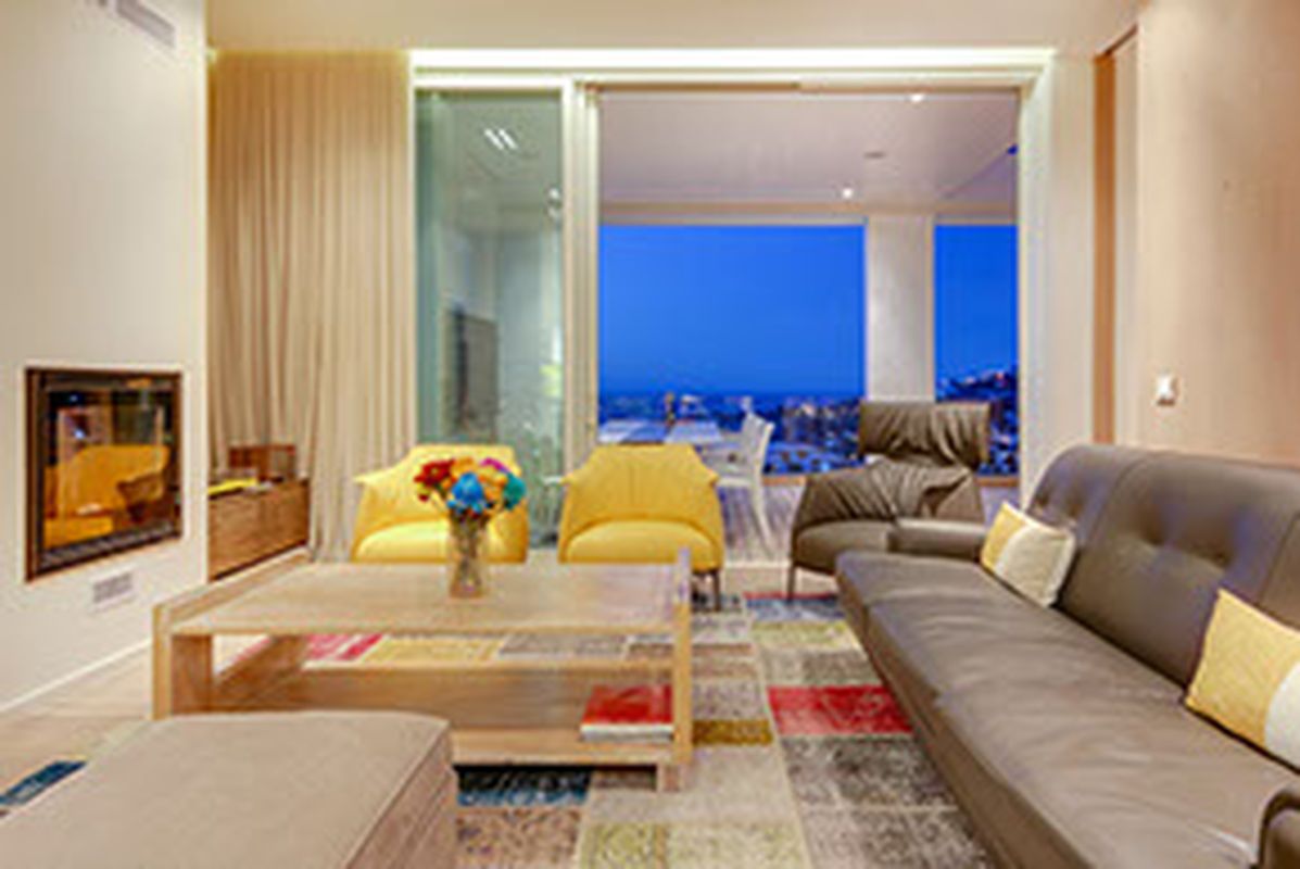 Camps Bay 5 Bedroom Self Catering Holiday Villa