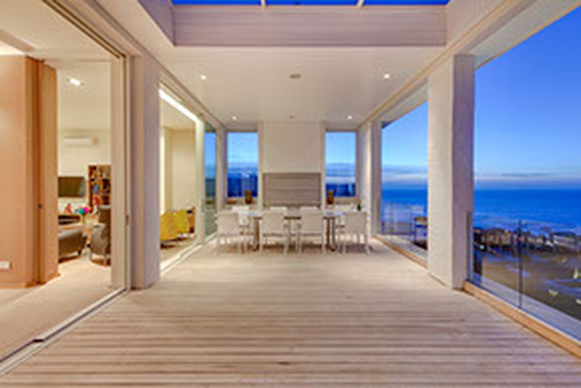Camps Bay 5 Bedroom Self Catering Holiday Villa