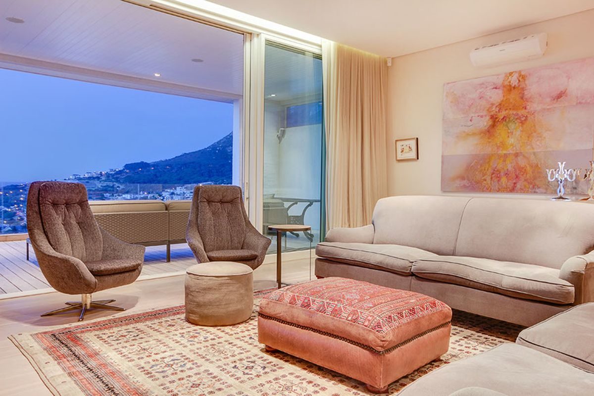 Camps Bay 5 Bedroom Self Catering Holiday Villa