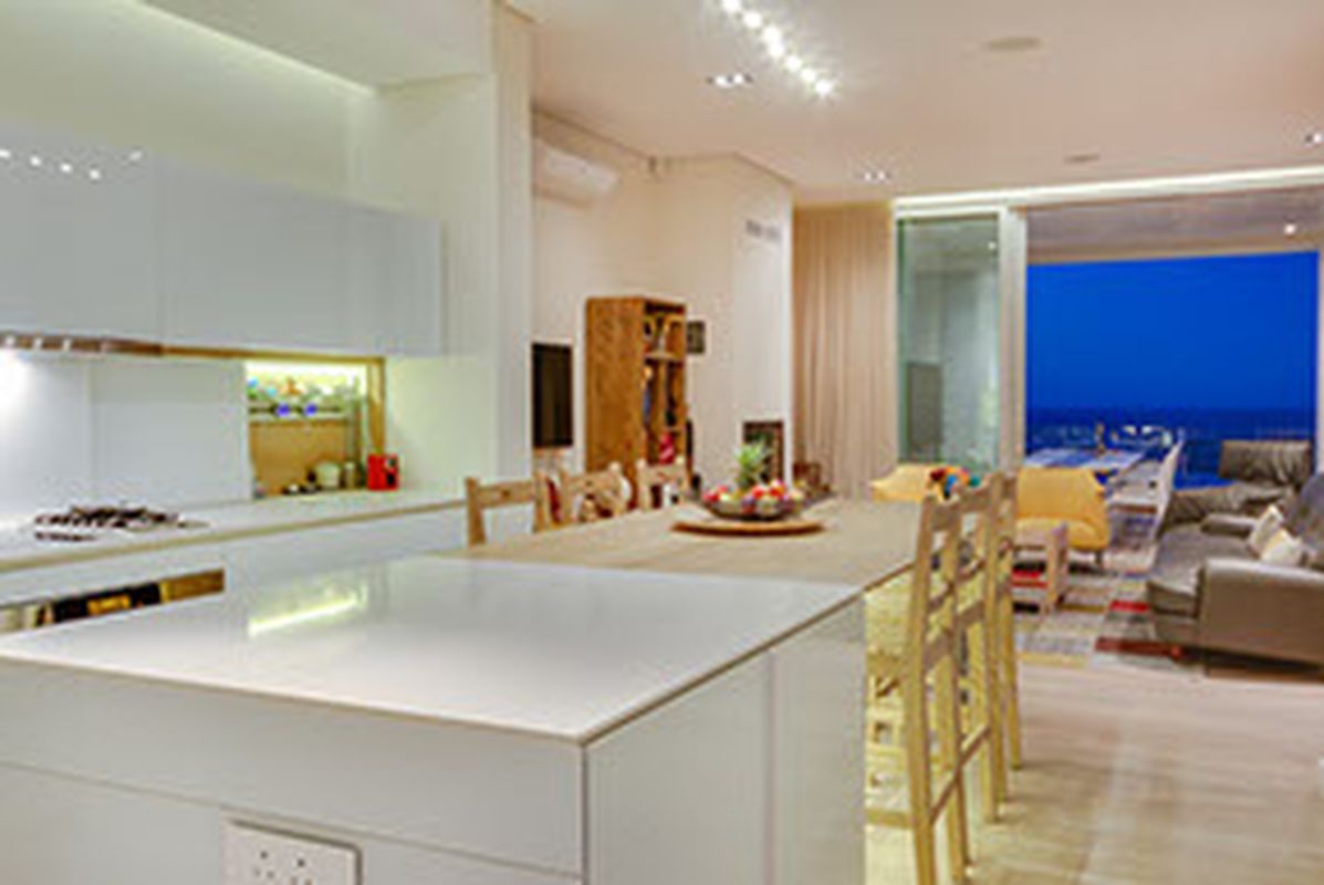 Camps Bay 5 Bedroom Self Catering Holiday Villa