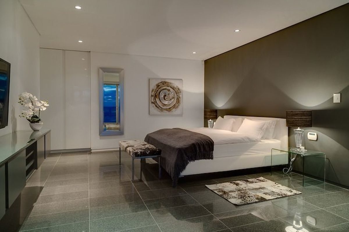 6-bedroom-self-catering-luxury-villa-in-camps-bay