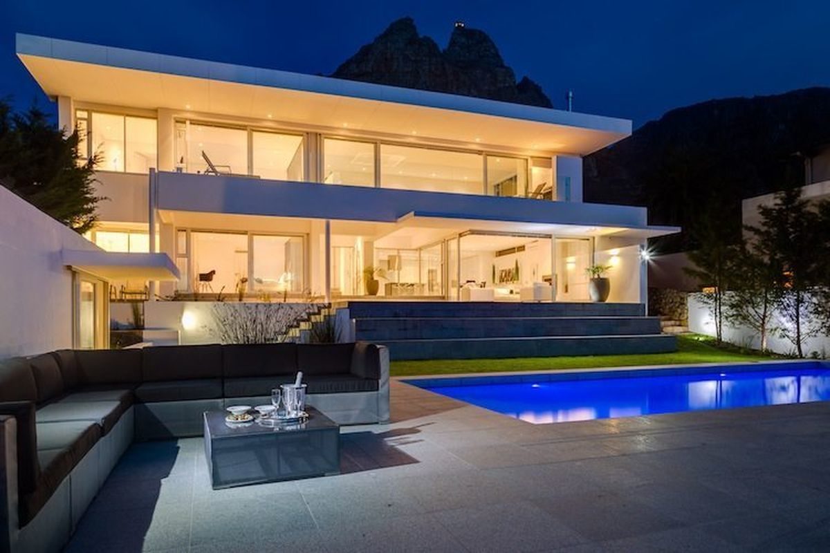 6-bedroom-self-catering-luxury-villa-in-camps-bay