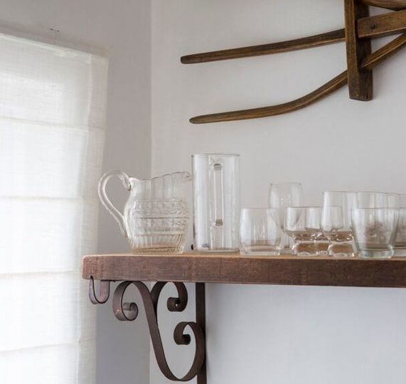 Spacious 4 Bedroom Self Catering Holiday Home Simonstown