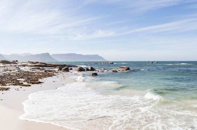 Spacious 4 Bedroom Self Catering Holiday Home Simonstown