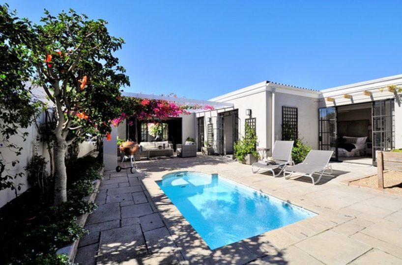 Cape Town Modern Luxury 3 Bedroom Holiday Home