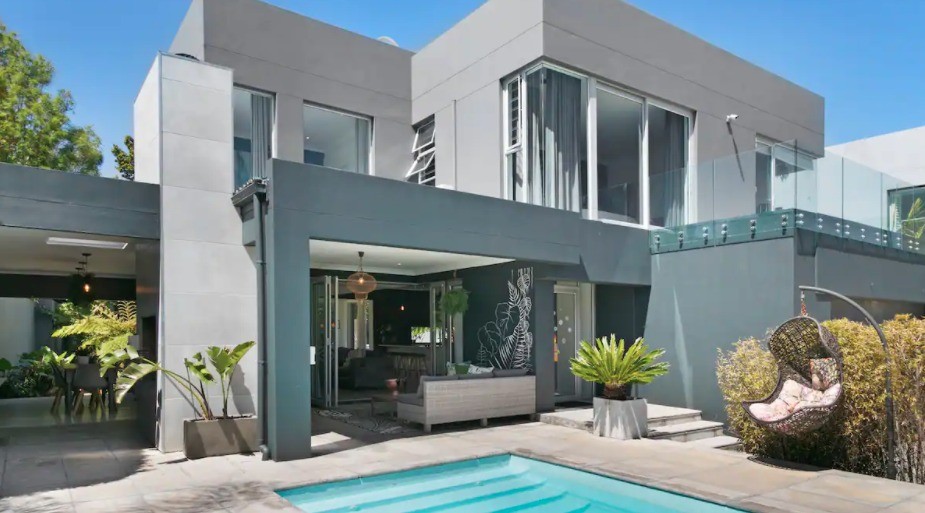 How To Improve Your Home For Airbnb With These 11 Essential Tips 10 how to improve your airbnb purcell 3