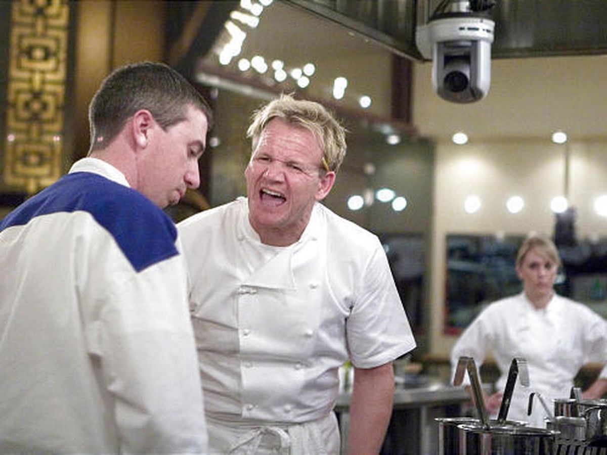 Cape Town Airbnb Agency: How Not To Make The Detrimental Mistake Of 2 "Chefs" When Working With An Agency 3 cape town airbnb agency two chefs in the kitchen