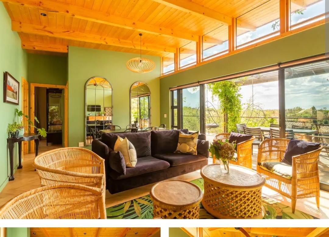 Inspiring Airbnb Hot Tubs for All Seasons: How Adding a Hot Tub Can (2X) Boost Your Airbnb Income 9 Airbnb Hot Tubs