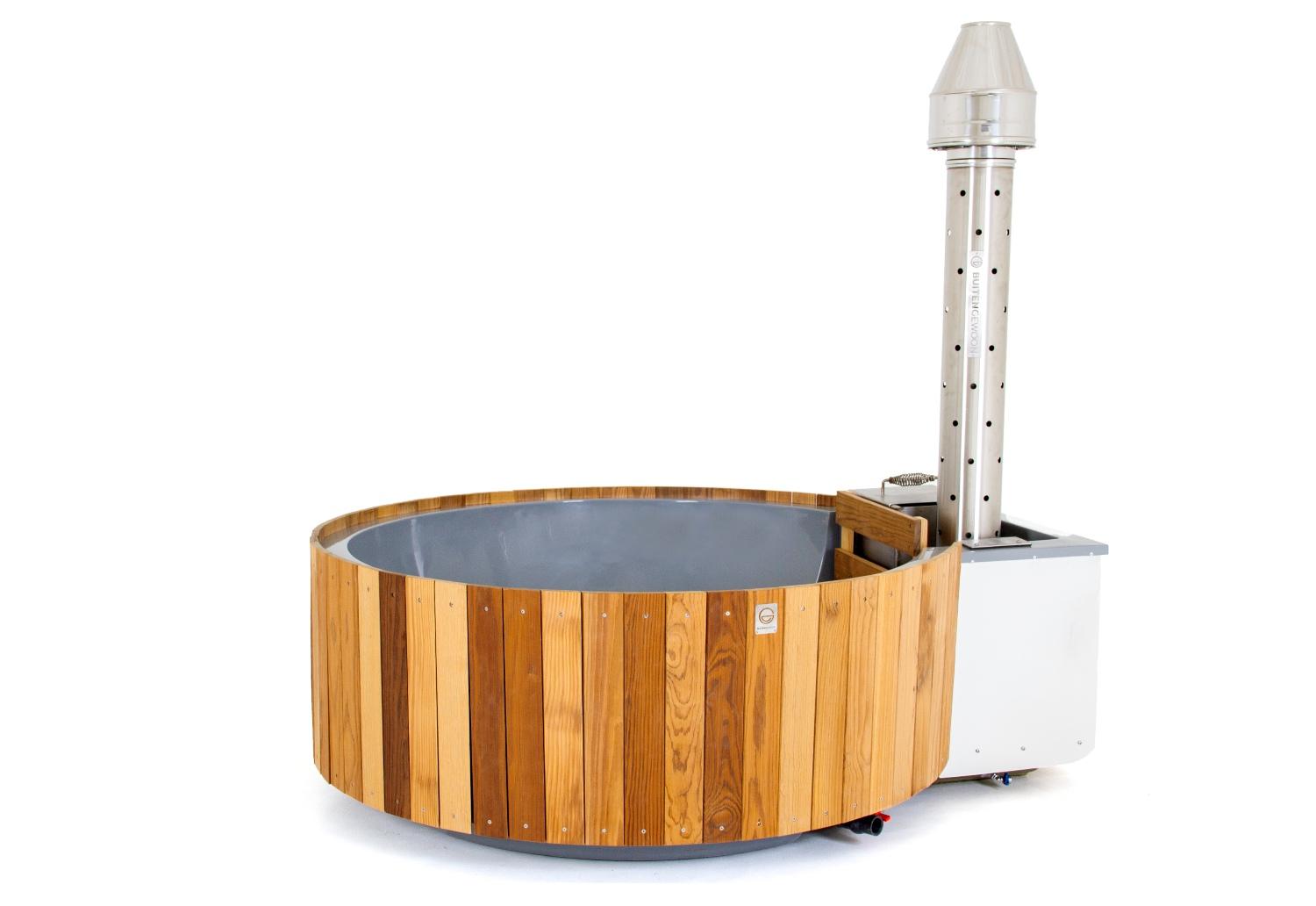 Inspiring Airbnb Hot Tubs for All Seasons: How Adding a Hot Tub Can (2X) Boost Your Airbnb Income 12 word image 62219 6