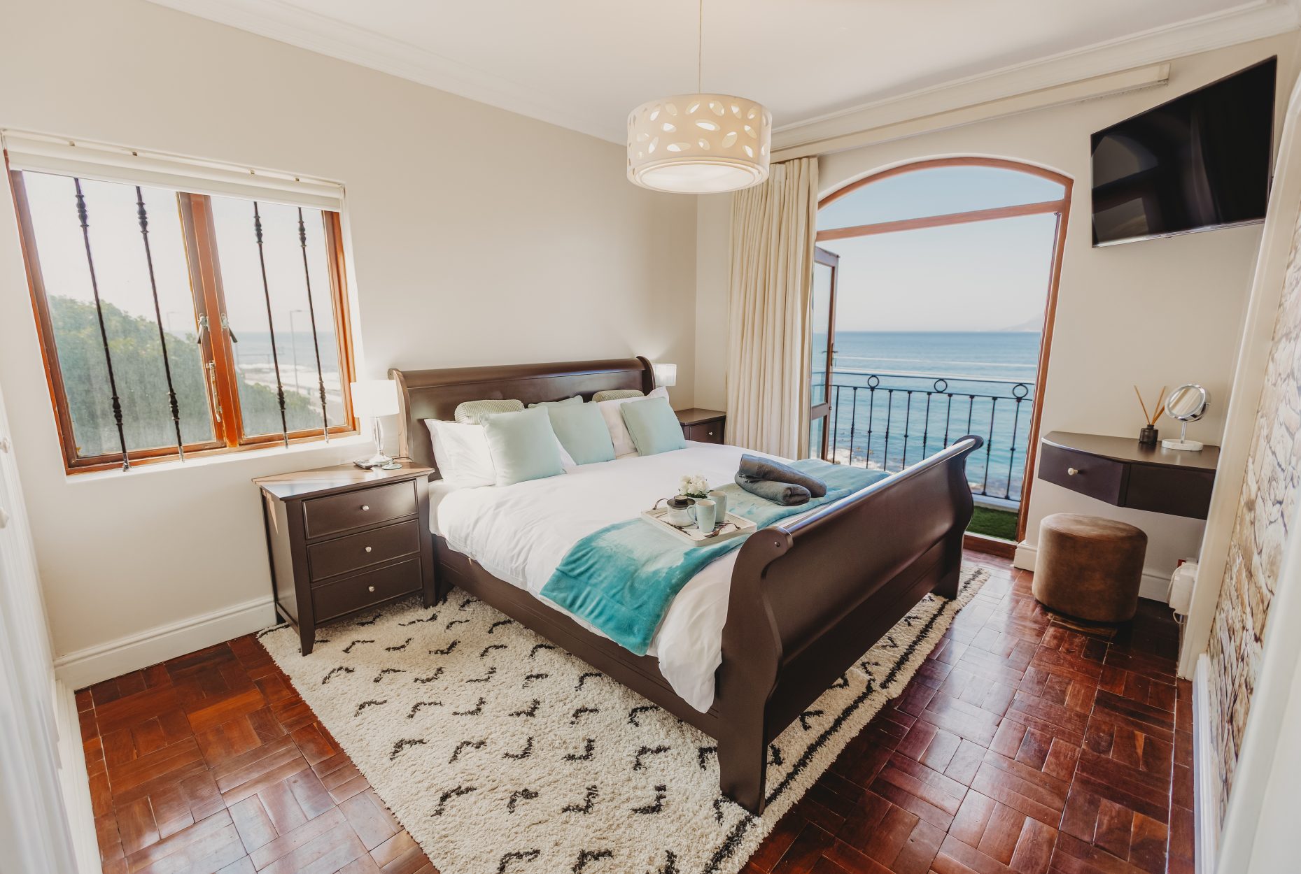 Charming Sea Vista in Clovelly - Vista do Mar 23 AirbnbImages24of27