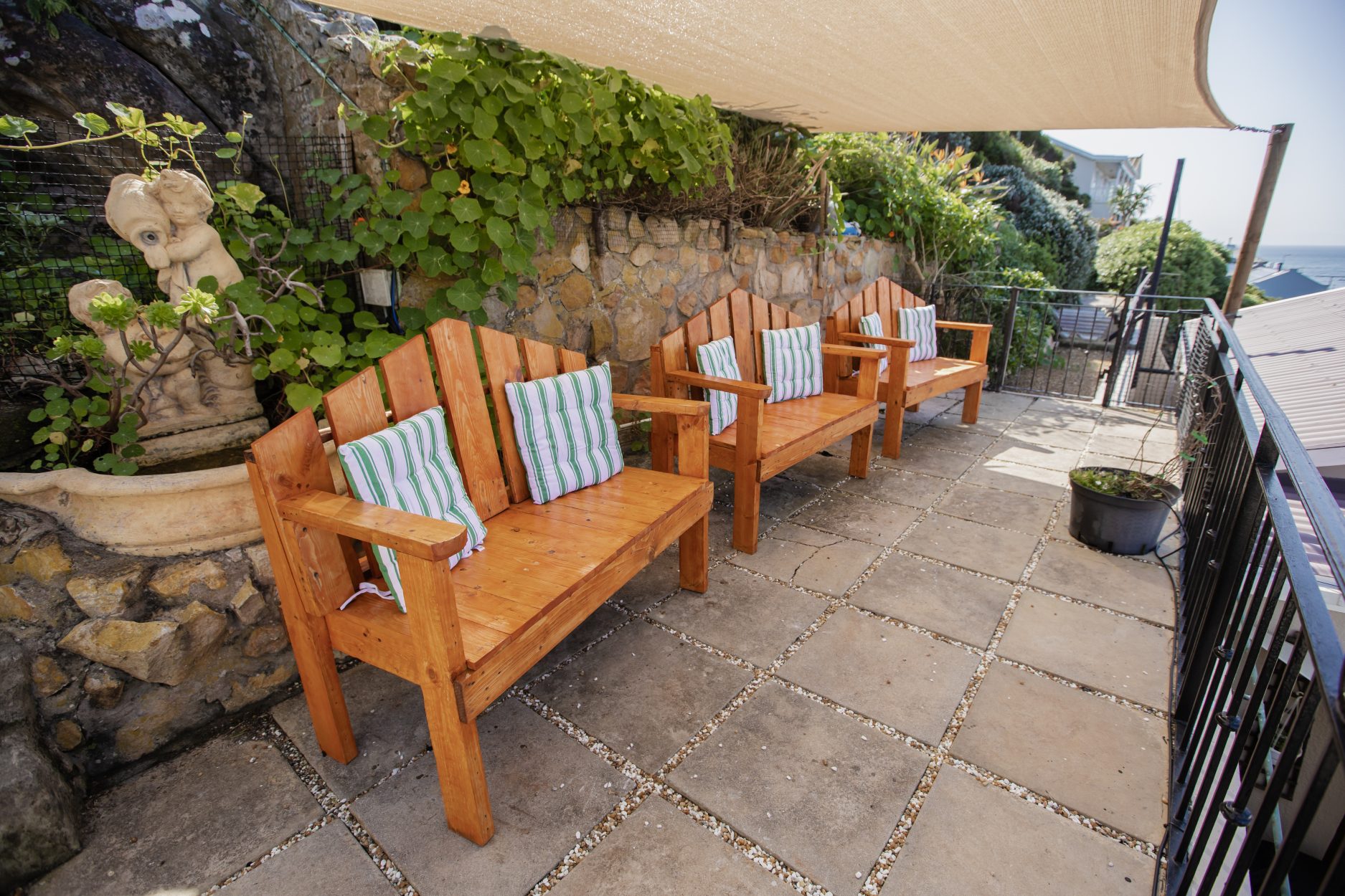 Charming Sea Vista in Clovelly - Vista do Mar 30 KalkBayAirbnbImages73of79