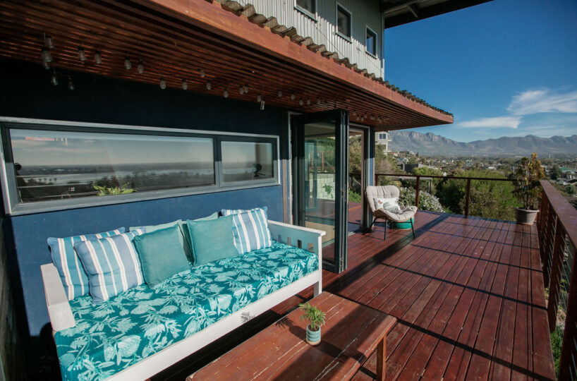 Lakeside Self Catering Home