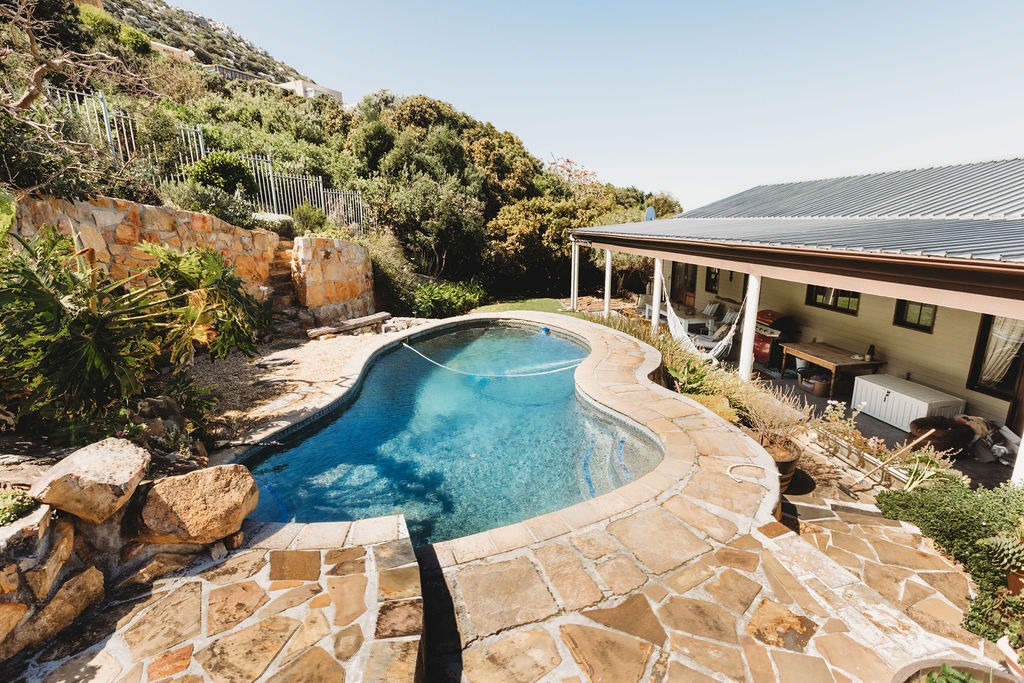 Camila Views — 4-Bedroom Simon’s Town Villa with Pool and Beach Access